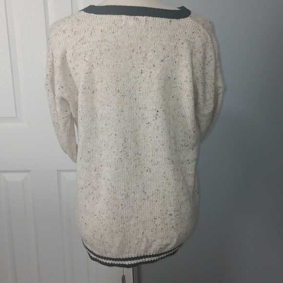 Genius sweater - Picture 2 of 2